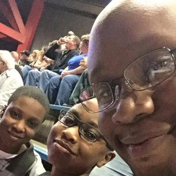 Meet your Posher, Thomas - Picture 1 of 1